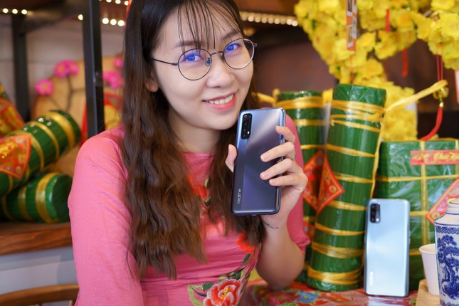 Realme tổ chức “Cuộc đua đổi mới”, truyền thông điệp dám thay đổi và sống bứt phá ảnh 1