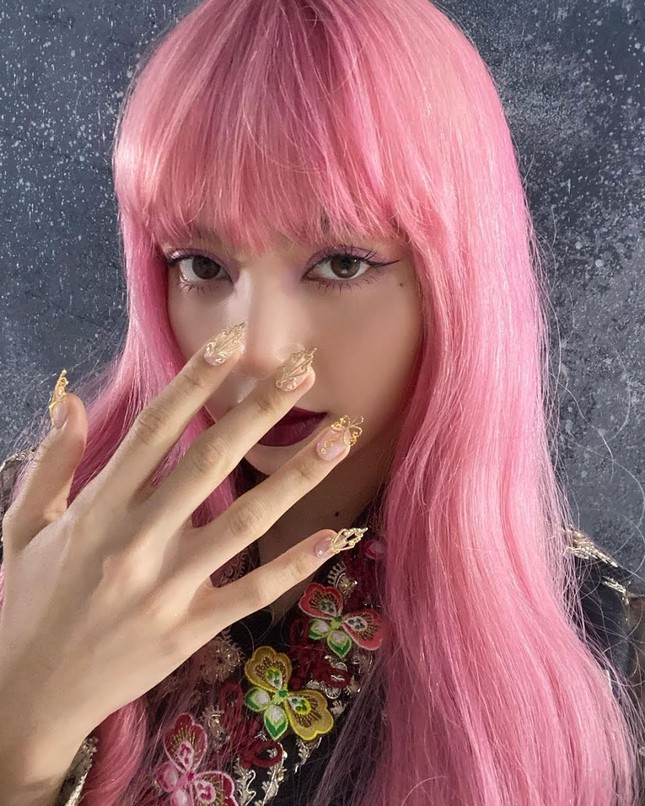 Lisa thích tóc ngắn nhất, nhưng thực ra kiểu tóc nào cũng xứng là "chân ái" của Lisa ảnh 7