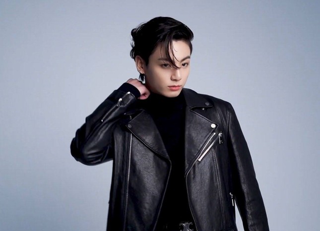 Học Jungkook (BTS) bí quyết vượt qua khủng hoảng tuổi 20 để có được thanh xuân hạnh phúc ảnh 7
