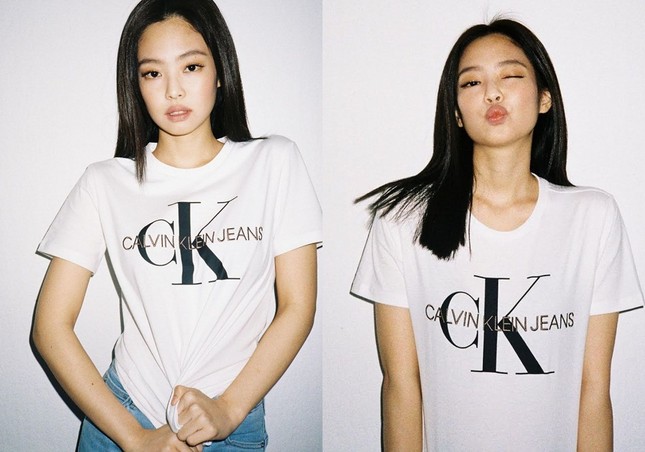 BLACKPINK chuẩn “thánh biến hình”: Biểu cảm thay đổi chóng mặt thế này thì chàng nào theo được? ảnh 2