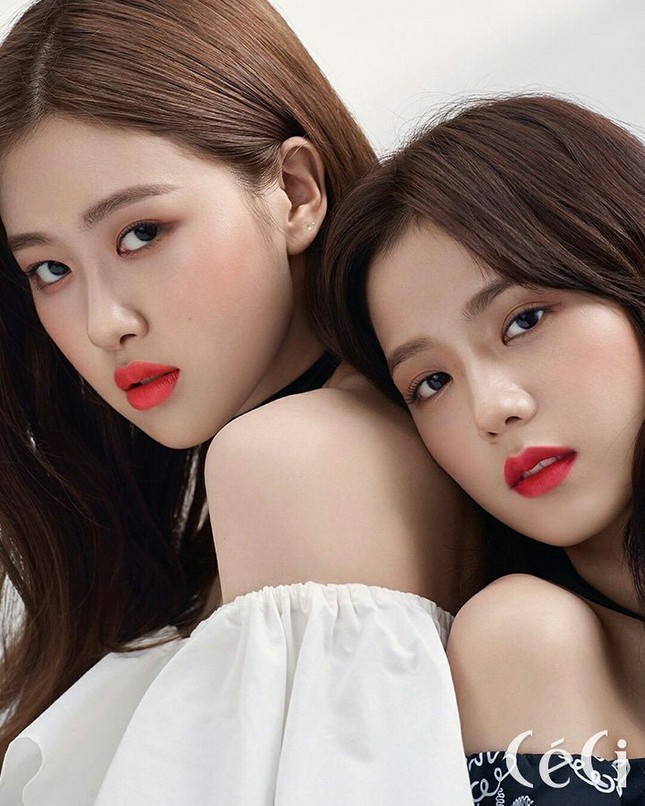 Điều kỳ diệu gì đã xảy ra khi Rosé lần đầu gặp gỡ các thành viên trong BLACKPINK? ảnh 4