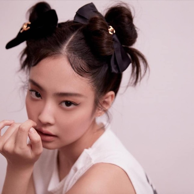 Không phải idol xinh đẹp nhất nhưng Jennie chính là cô gái “cân được mọi kiểu tóc” ảnh 11