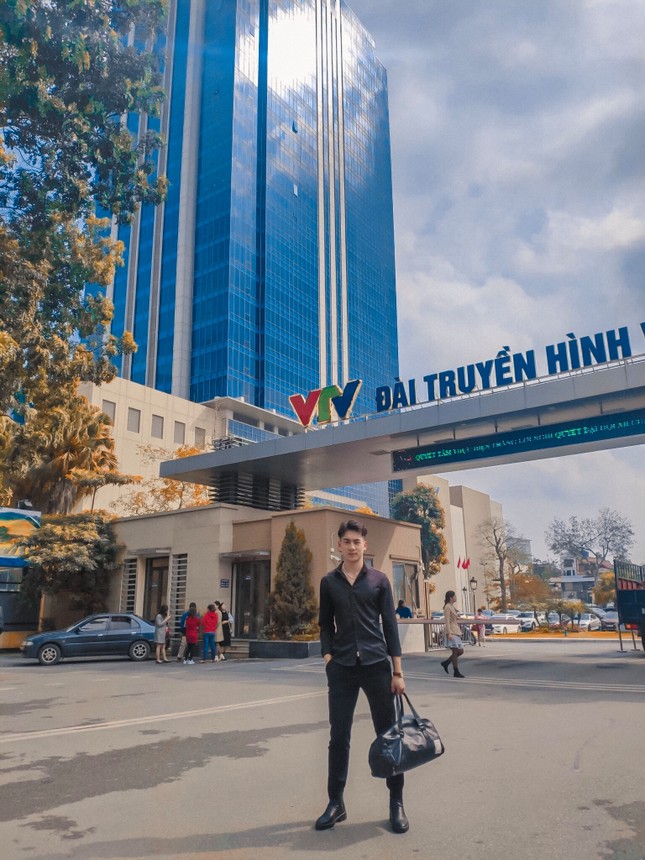 Anh cảnh vệ đẹp trai siêu cấp lại còn độc thân: “Act cool, đứng hình mất 5 giây" ảnh 8