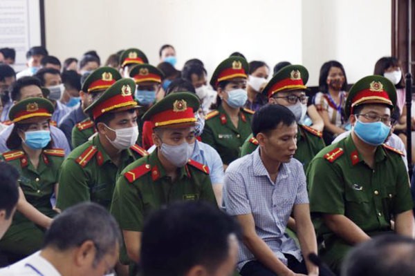 Teen chú ý: Cảnh sát giao thông ra quân tổng kiểm soát các phương tiện đường bộ ảnh 1
