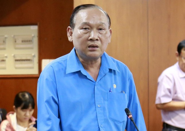 Toàn cảnh vụ cây phượng bật gốc đè vào người học sinh gây thương vong tại trường Bạch Đằng ảnh 4