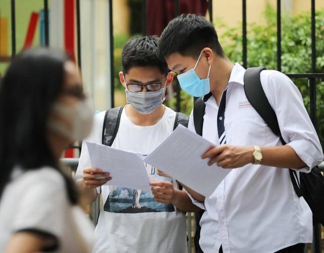 Hoang mang có thể đỗ thành trượt vì Bộ Giáo dục 'phanh gấp' quy định chứng chỉ ngoại ngữ ảnh 1