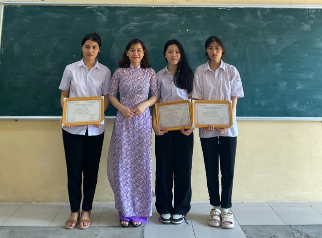 Chân dung thí sinh duy nhất đạt điểm 10 môn Ngữ văn ảnh 1