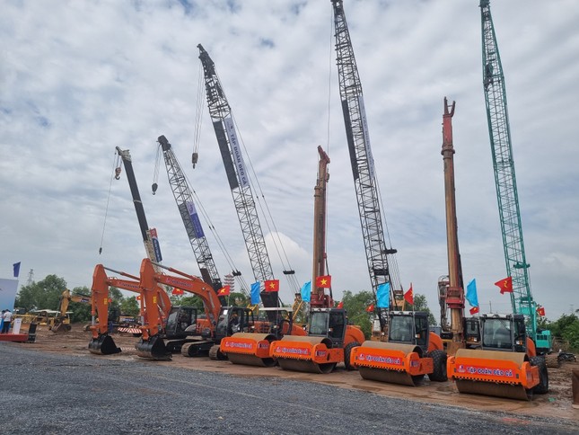 Hơn 2.600 tỷ đồng làm 2 tuyến đường kết nối sân bay Long Thành ảnh 2