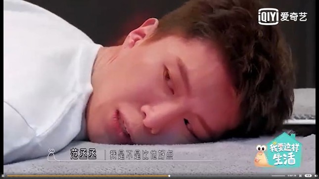 Dân mạng chế loạt ảnh “đau khổ” của Phạm Thừa Thừa trong Tôi Muốn Cuộc Sống Như Thế Này ảnh 5