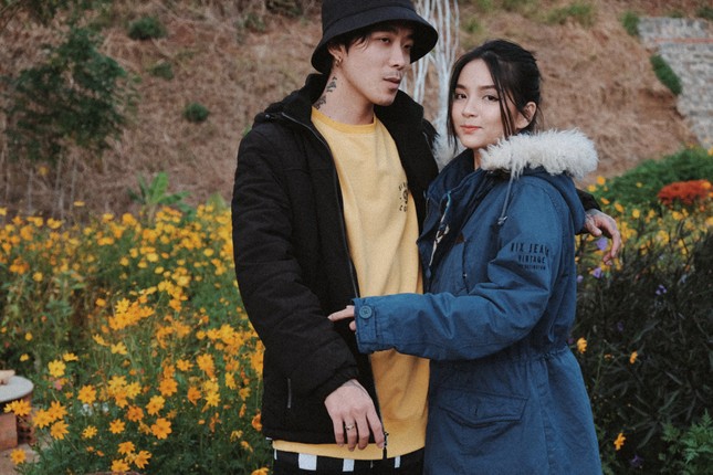 Rapper Khói chính thức công khai đính hôn với bạn gái sau nhiều lần hợp tan ảnh 4