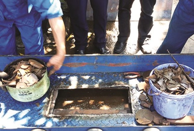 Mỗi tháng hàng chục vụ máy bay bị cứa lốp tại Nội Bài, Tân Sơn Nhất ảnh 1