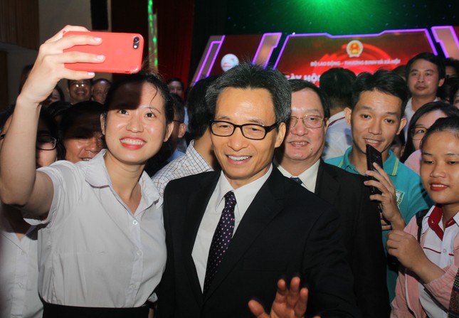 'Tiên phong đi đầu, dũng cảm làm những thứ chưa nhiều người làm' ảnh 5