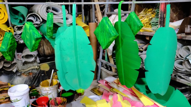 Tận thấy công đoạn chế tác linh vật phục vụ đường hoa Nguyễn Huệ Tết Tân Sửu 2021 ảnh 13