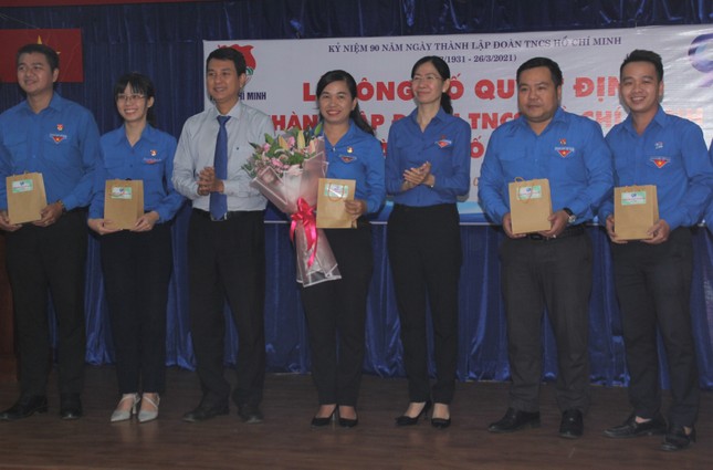 Công bố các nhân sự chủ chốt Thành Đoàn thành phố Thủ Đức lâm thời ảnh 5