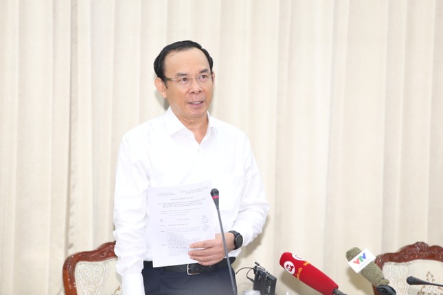 Kinh tế quý 1 của TPHCM giảm sâu so với dự báo ảnh 1