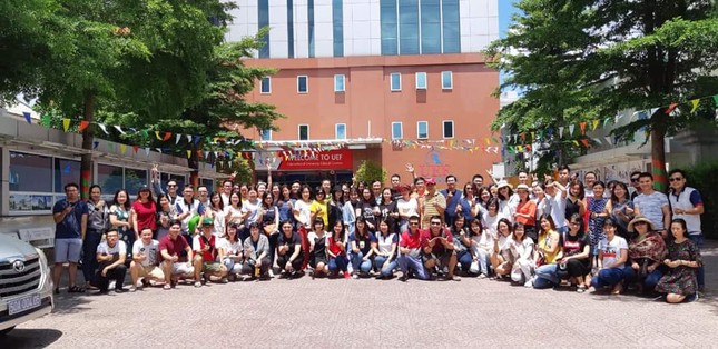 Chùm ảnh giảng viên TPHCM háo hức đi làm nhiệm vụ kỳ thi THPT Quốc gia 2019 ảnh 7