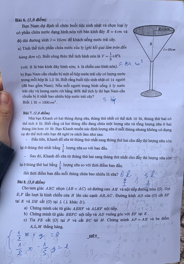 Thi lớp 10 TPHCM: Đề Toán vừa sức nhưng khó lấy điểm cao ảnh 3