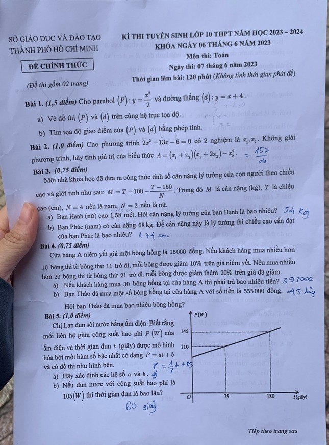 Thi lớp 10 TPHCM: Đề Toán vừa sức nhưng khó lấy điểm cao ảnh 2