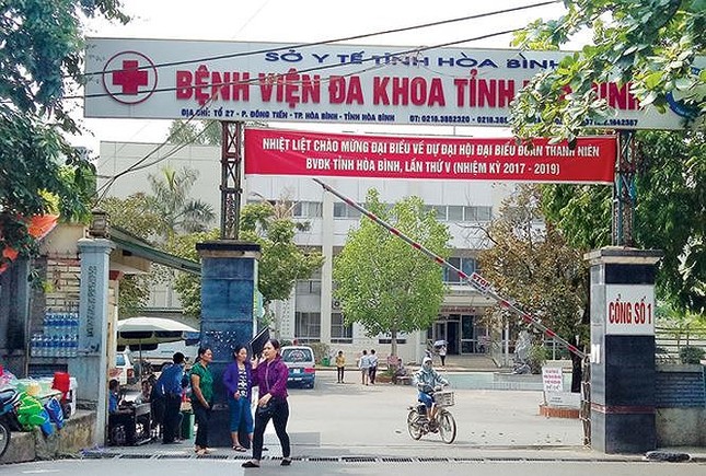Khởi tố nguyên giám đốc bệnh viện liên quan vụ chạy thận chết 9 người ảnh 1