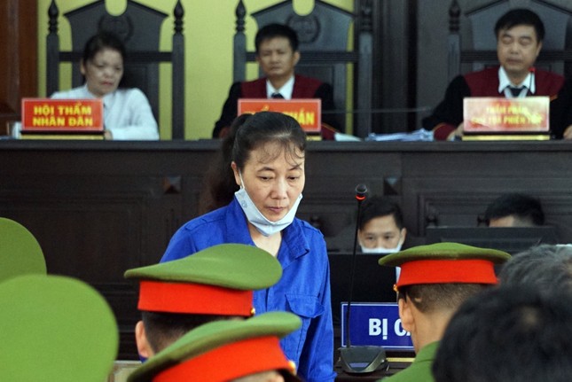 Hối lộ nhờ nâng điểm vì mong con học hành đến nơi đến chốn ảnh 2