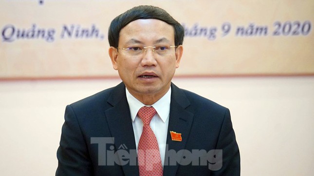 Ban Chấp hành Đảng bộ tỉnh Quảng Ninh khóa XV ra mắt ảnh 1