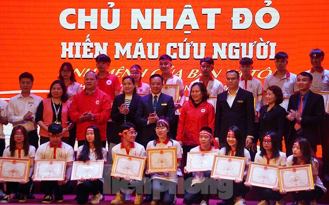 Thầy hiệu trưởng 46 lần hiến máu ở Hải Phòng ảnh 8
