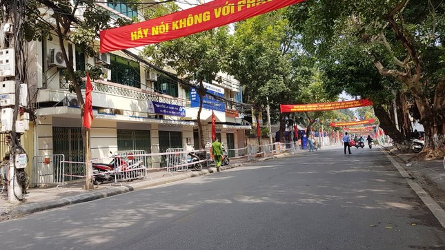 Cách ly 77 cán bộ điện lực Cẩm Giàng vì 2 đồng nghiệp dương tính SARS-CoV-2 ảnh 1