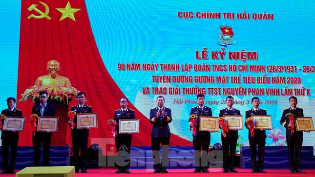 Nhiều sáng kiến của tuổi trẻ Quân chủng Hải Quân hiệu quả trong chiến đấu ảnh 4