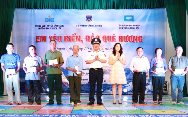 Học sinh Thạch Lỗi trải nghiệm tình yêu biển đảo ảnh 3