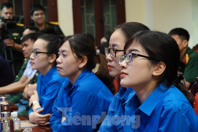 Người làm báo trẻ với thể tài báo chí chính luận ảnh 7