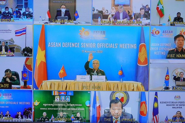 Quan chức quốc phòng cấp cao ASEAN bàn kế hoạch hợp tác 3 năm tới ảnh 1