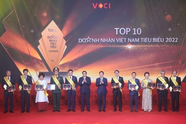 10 doanh nhân tiêu biểu nhất Việt Nam năm 2022 là ai? ảnh 1