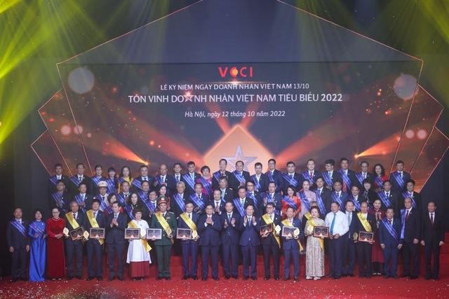 10 doanh nhân tiêu biểu nhất Việt Nam năm 2022 là ai? ảnh 3