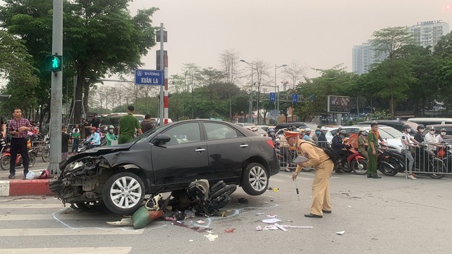 Ai phải đứng ra cam kết với người mua bảo hiểm phi nhân thọ? ảnh 1
