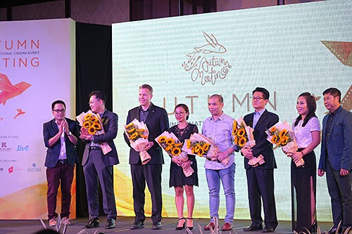 Đêm trao giải “Gặp gỡ Mùa thu 2016”: Không gian điện ảnh đẳng cấp tại Vinpearl Đà Nẵng ảnh 9
