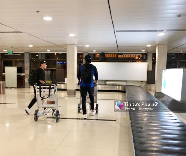 Fan săn lùng lịch trình Jang Dong Gun sau khi anh xuất hiện ở Việt Nam ảnh 2
