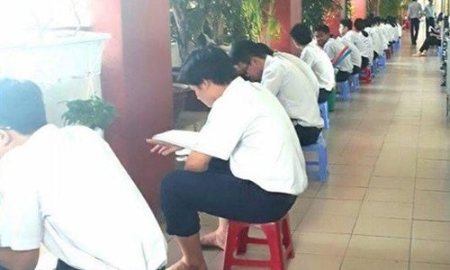 Trường học có nam sinh tự tử: Nổi tiếng về kỷ luật thép ảnh 2