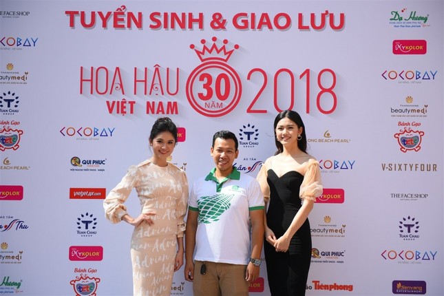 Đông Nhi khuấy động sân khấu trường ĐHKHXH và Nhân văn ảnh 5