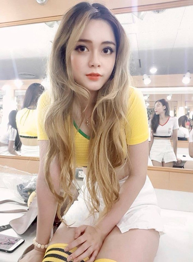 5 pha bình luận World Cup 'kém duyên' của các cô gái xinh đẹp ảnh 8