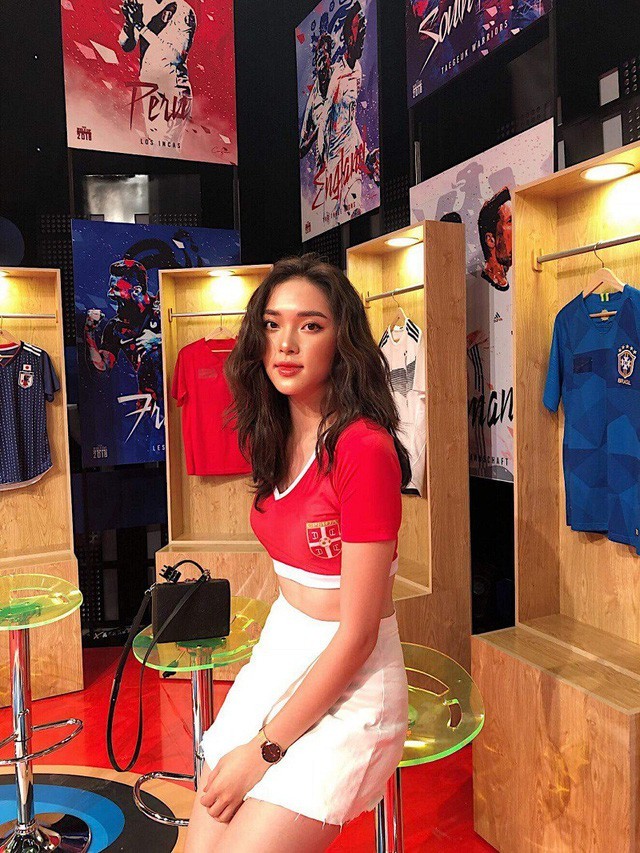 5 pha bình luận World Cup 'kém duyên' của các cô gái xinh đẹp ảnh 9