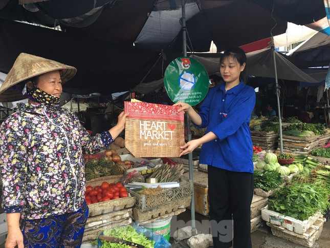 Chiến dịch tình nguyện hè Nam Định hướng về dân sinh, môi trường ảnh 6