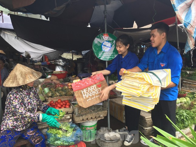Chiến dịch tình nguyện hè Nam Định hướng về dân sinh, môi trường ảnh 7