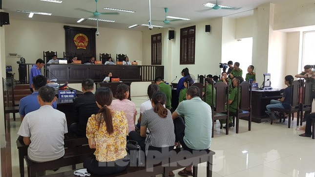 Bị cáo đầu độc chị họ bằng trà sữa bơm Xyanua thừa nhận tội giết người ảnh 3