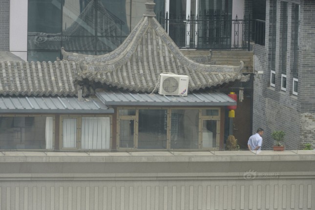 Trung Quốc: Đại gia chơi trội xây 'cung điện trên không' ảnh 3