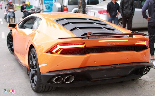 Lamborghini Huracan màu độc của đại gia Đà Nẵng ảnh 1