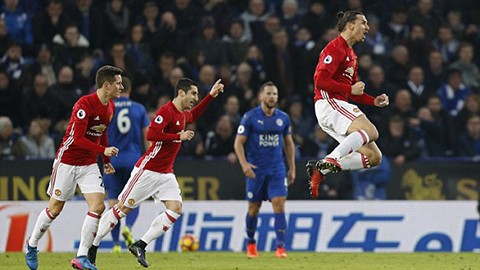 Thắng dễ Leicester, M.U áp sát top 4 ảnh 5