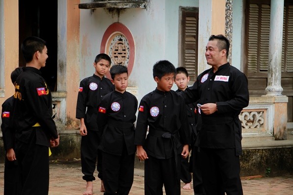 Diễn viên Lý Hùng nói về màn tỉ thí của cao thủ Vịnh Xuân? ảnh 1