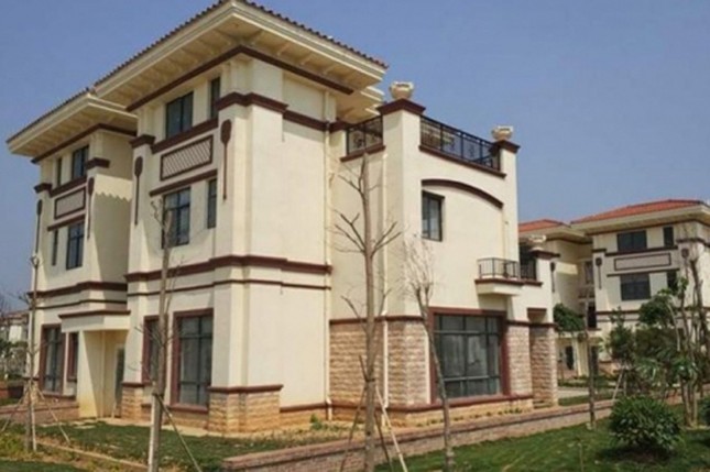 Tặng hơn 200 biệt thự sang cho dân làng, nhưng không một ai đến ở ảnh 1