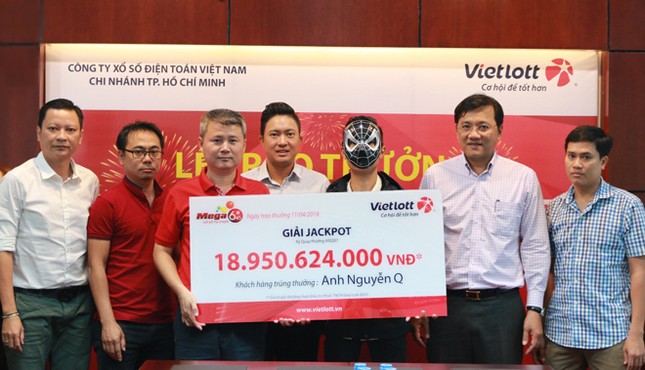 Tài xế Grab trúng độc đắc gần 19 tỷ đồng ảnh 1