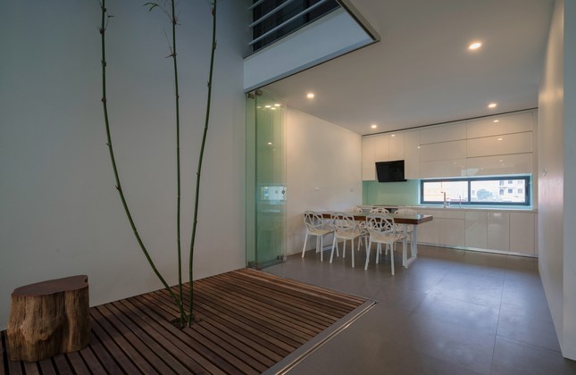 Nhà phố nhỏ hẹp đẹp hút mắt nhờ thiết kế thông minh ảnh 8